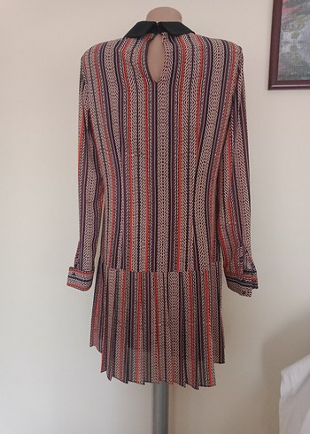 altı pileli astarlı bol kesım tül elbise - Görsel 5