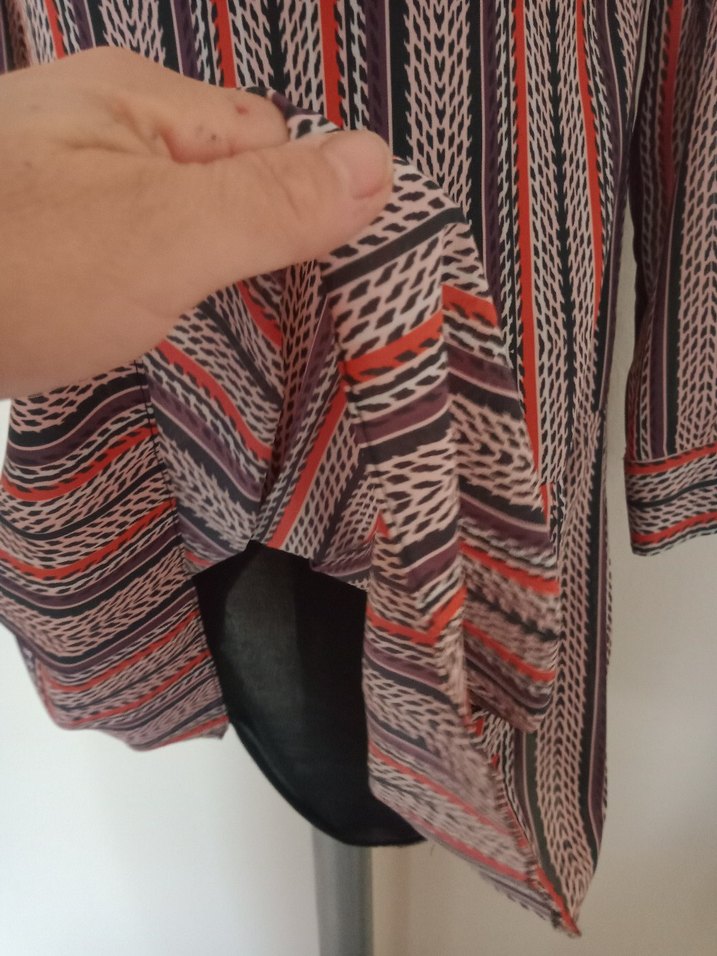 altı pileli astarlı bol kesım tül elbise - Görsel 4