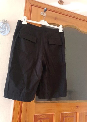 Siyah Pamuklu Kemerli Kadın Bermuda Şort - Görsel 4