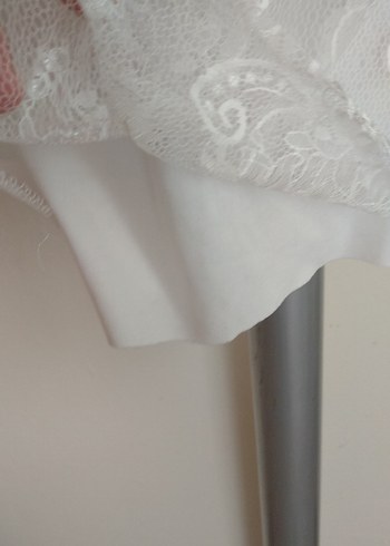 Dantel İşlemeli Beyaz Midi Abiye Elbise - Görsel 4