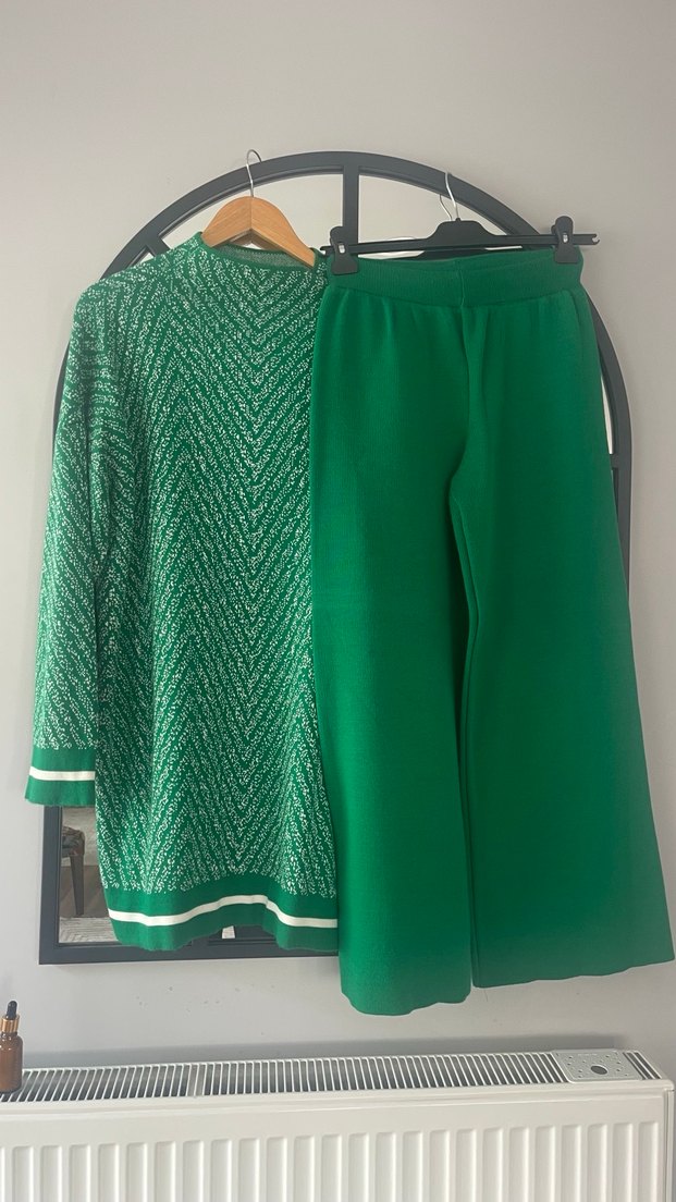 Yeşil Triko Takım - Görsel 2