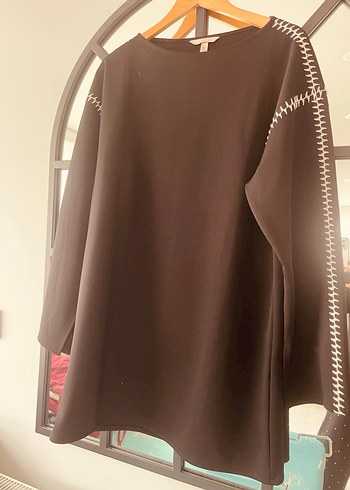 Zincir Detaylı Siyah Midi Tunik - Görsel 2