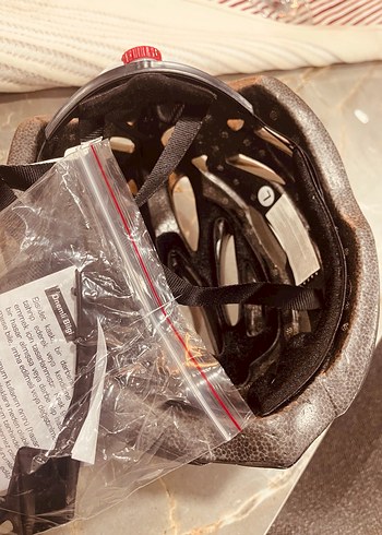 Biker Tarzı Kırmızı Desenli bisiklet Kaskı - Görsel 6