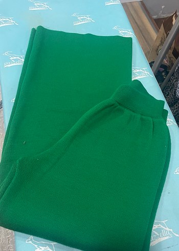 Yeşil Uzun Kollu Triko Kazak takım - Görsel 4