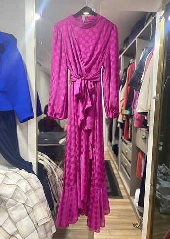 Uzun Kollu, Pembe Drapeli Uzun Elbise - Görsel 4