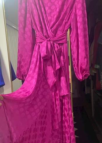 Uzun Kollu, Pembe Drapeli Uzun Elbise - Görsel 2