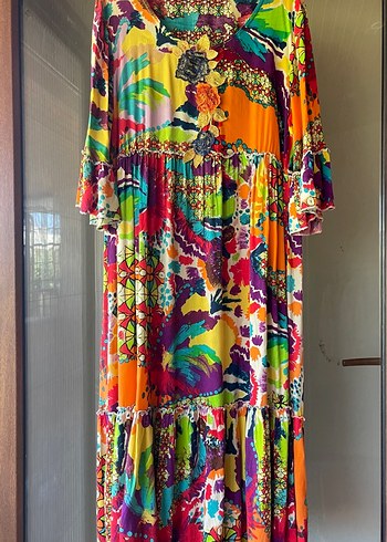Renkli Batik Desenli Uzun Bohem Elbise