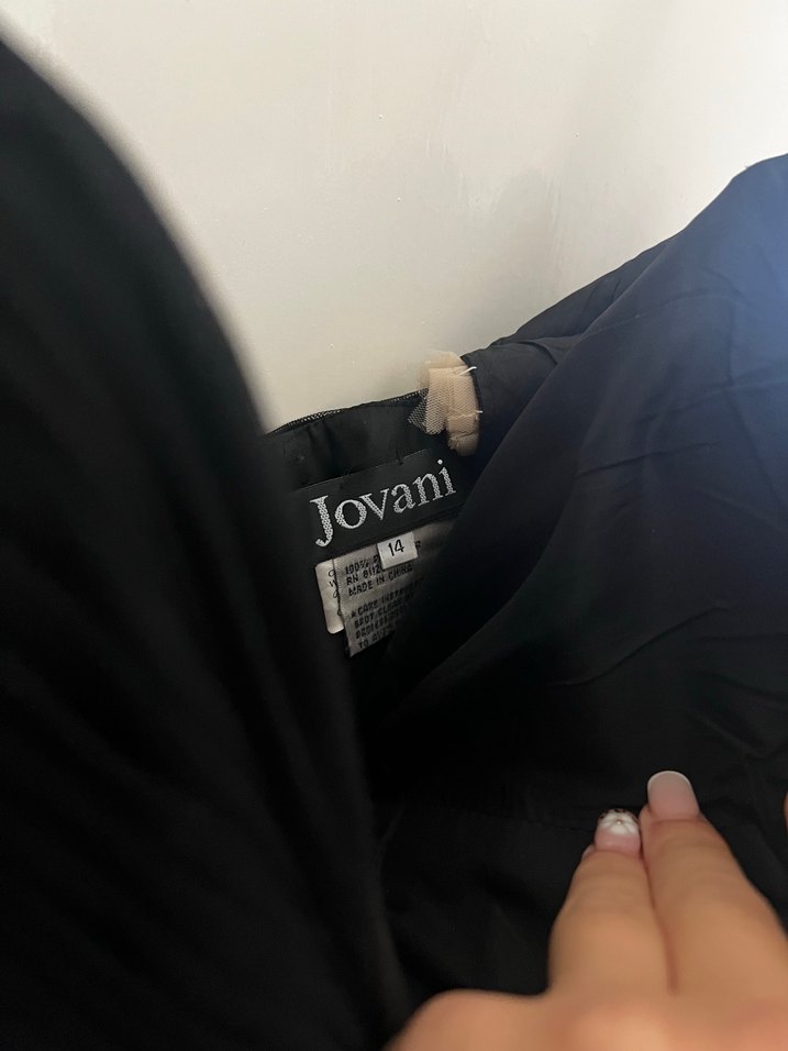 Siyah Straplez Fırfırlı Midi Abiye Elbise - Görsel 3