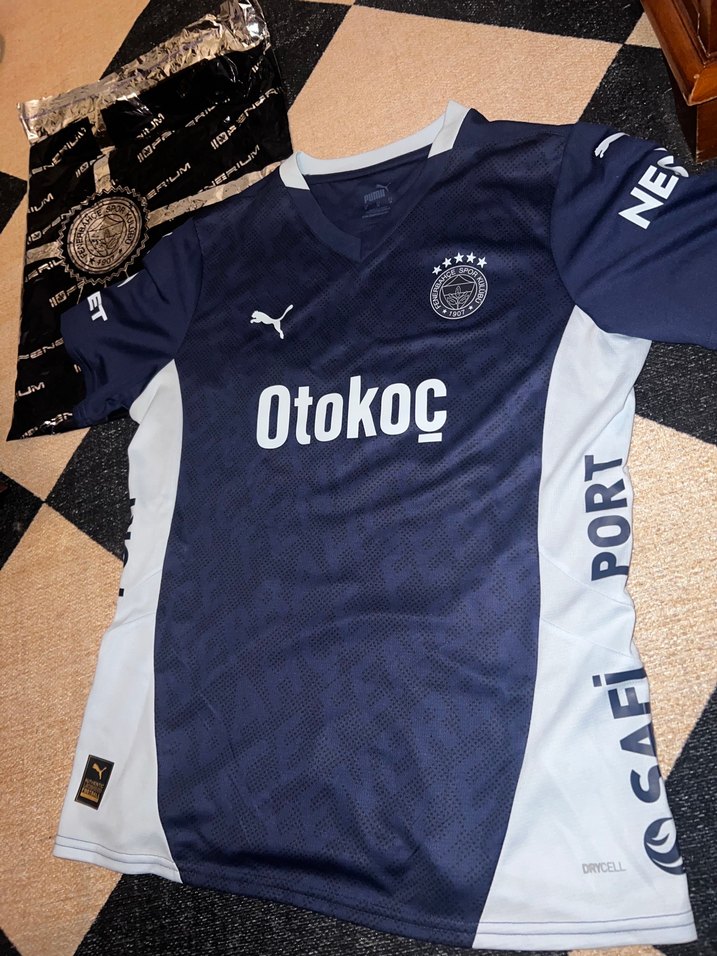 Fenerbahçe Forma - Görsel 2