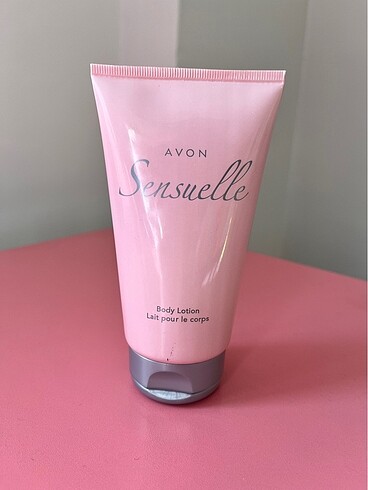 Avon Sensuelle krem