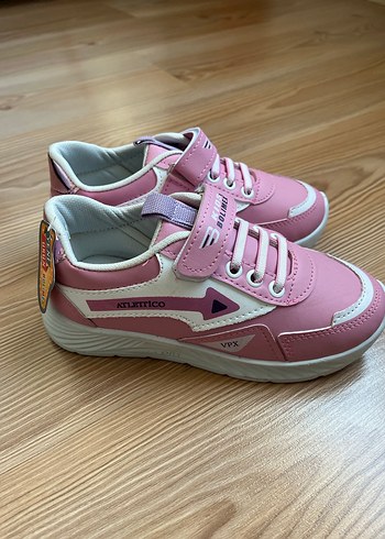 Kız Çocuk Pembe Velcro Spor Ayakkabı - Görsel 2