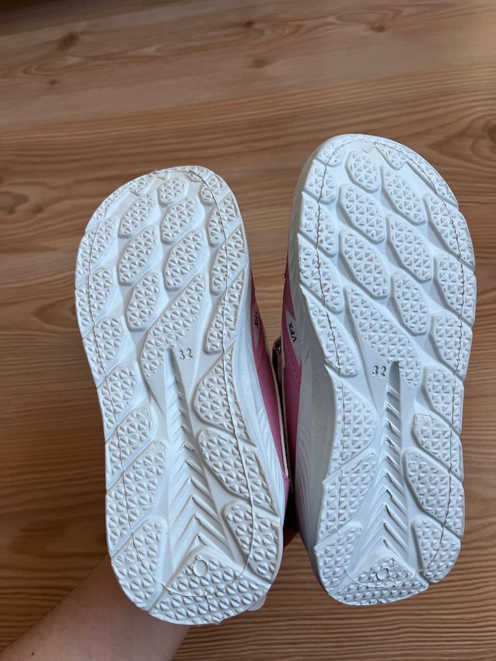 Kız Çocuk Pembe Velcro Spor Ayakkabı - Görsel 4