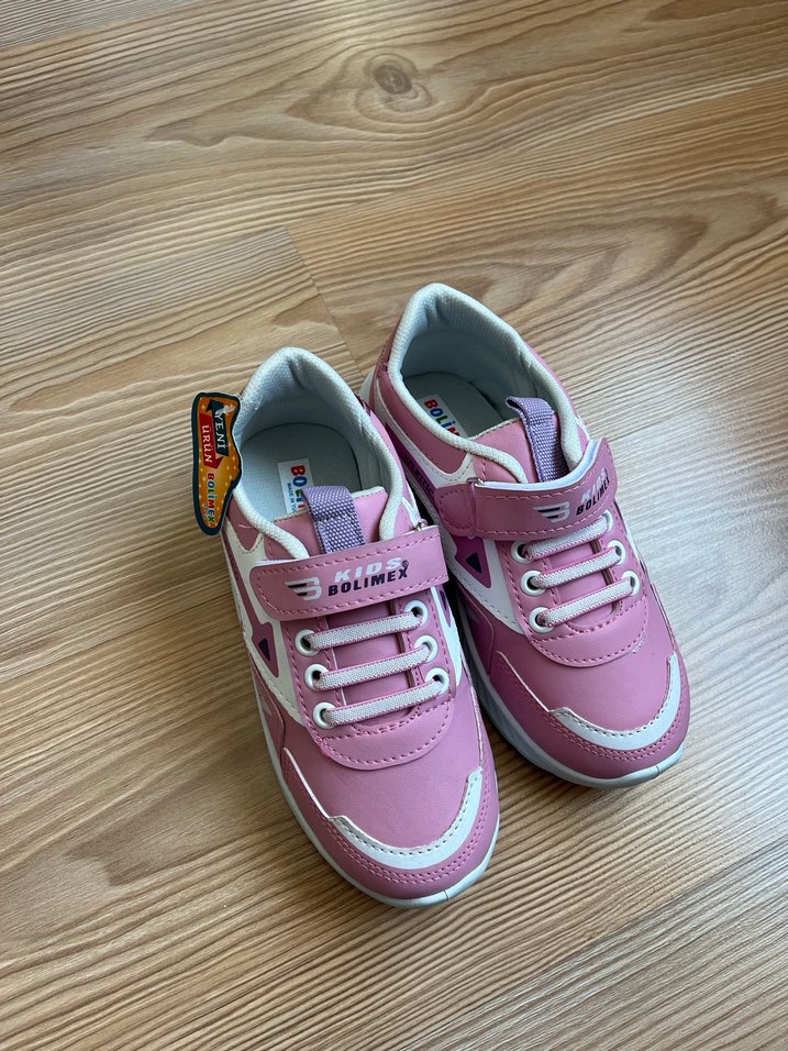 Kız Çocuk Pembe Velcro Spor Ayakkabı - Görsel 3