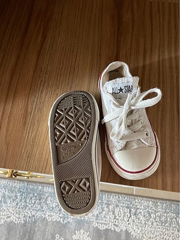 24 Beden Çocuk converse