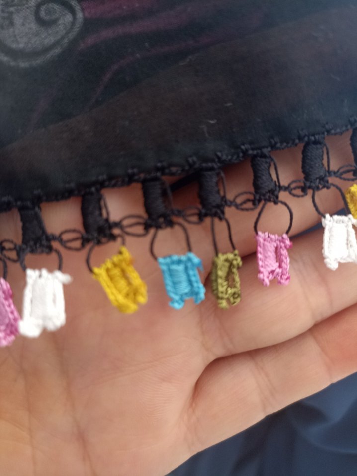 Renkli Tığ İşi Tırnak Süslemeleri - Görsel 2