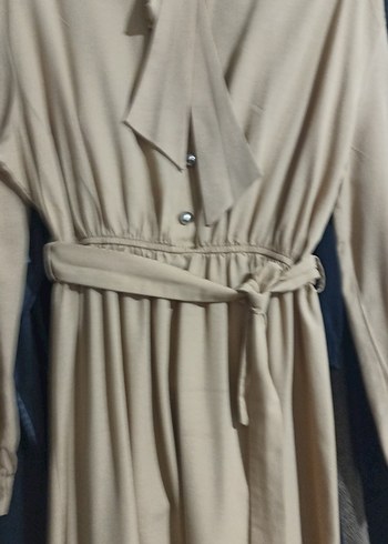 Bej Kuşaklı Uzun Kadın Elbise - Görsel 4