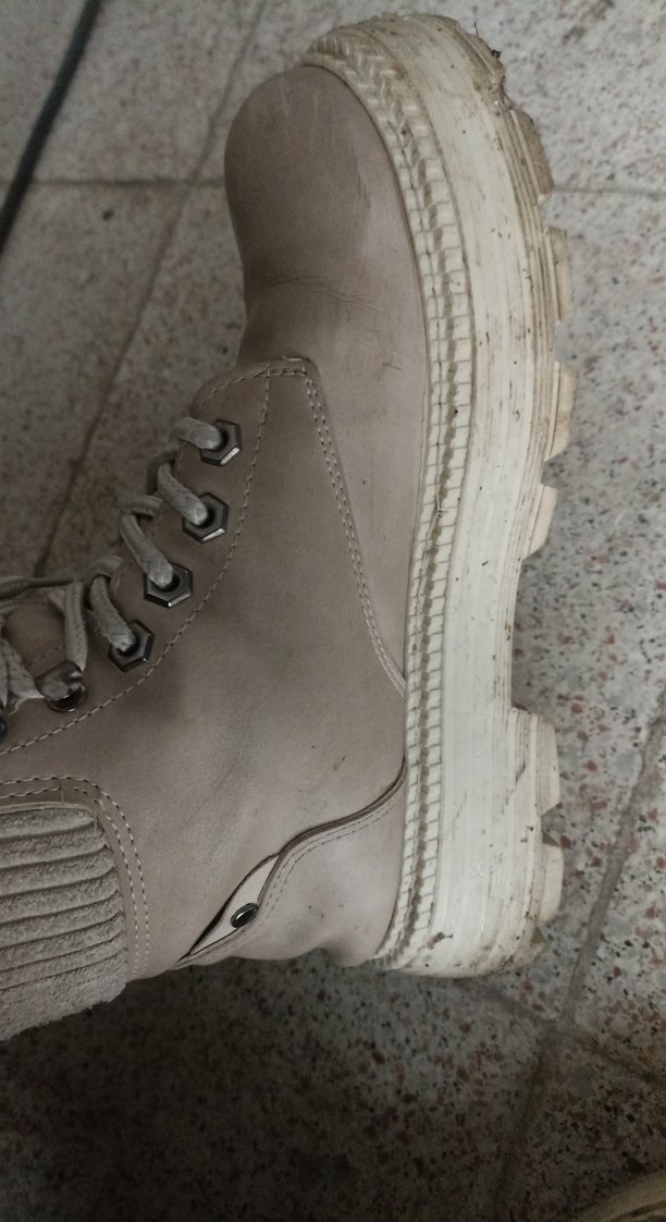 Bej Süet Bağcıklı Kadın Dolgu Topuk Bot - Görsel 3