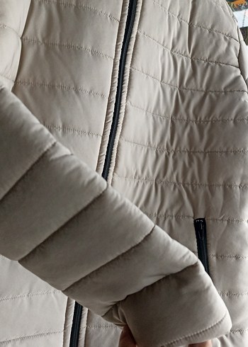 Bej Fermuarlı Kadın Kışlık Mont - Görsel 3