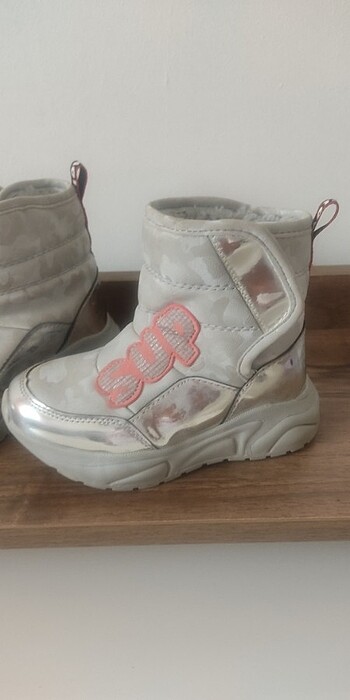 Deichmann Kız çocuk kışlık bot