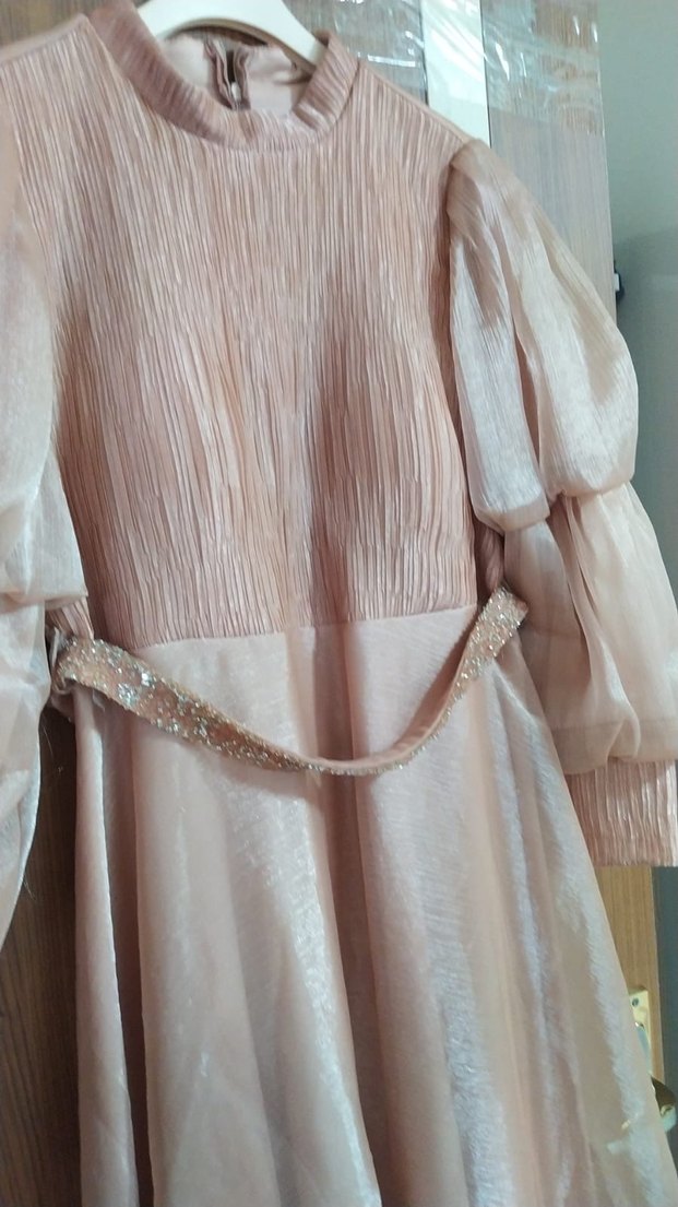 Bej Uzun Drapeli Kadın Abiye Elbise - Görsel 4