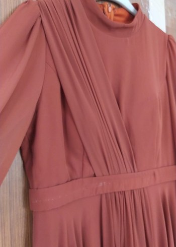 Kadın Bej Uzun Drapeli Abiye Elbise - Görsel 5