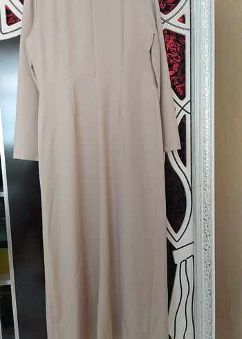 Bej Zincir Detaylı Uzun Abiye Elbise - Görsel 3