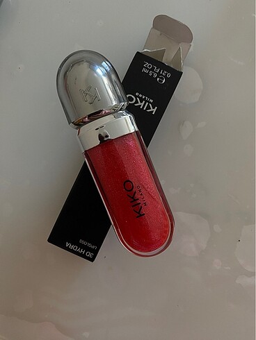 Beden Kiko gloss