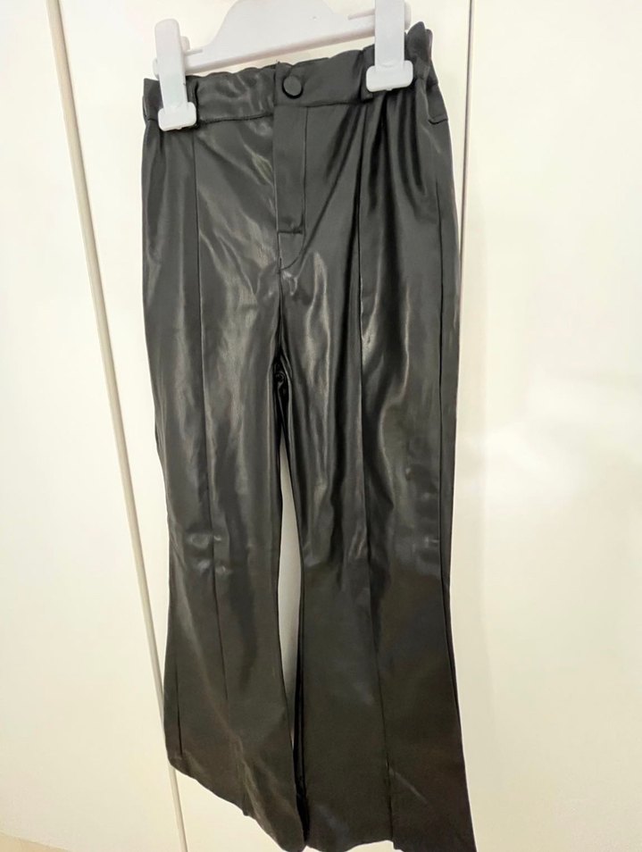 Kız çocuk Siyah Deri Bol Kesim Pantolon - Görsel 5