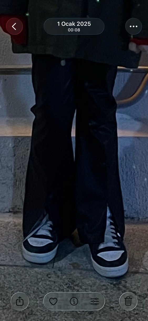 Kız çocuk Siyah Deri Bol Kesim Pantolon - Görsel 2