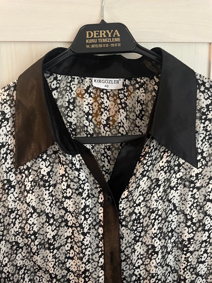 Desenli Siyah Gömlek, Uzun Kollu, Düğmeli - Görsel 2