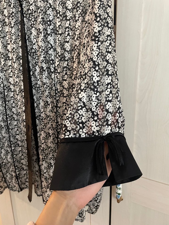 Desenli Siyah Gömlek, Uzun Kollu, Düğmeli - Görsel 4