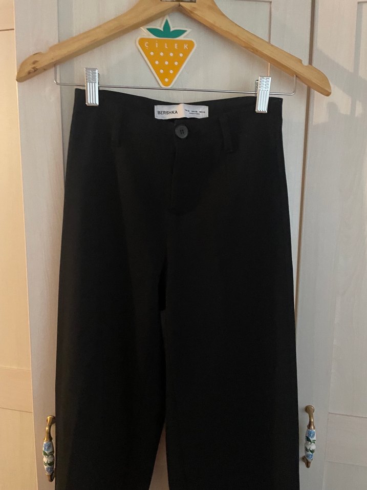 Bershka Siyah Kadın Pantolon - Görsel 3