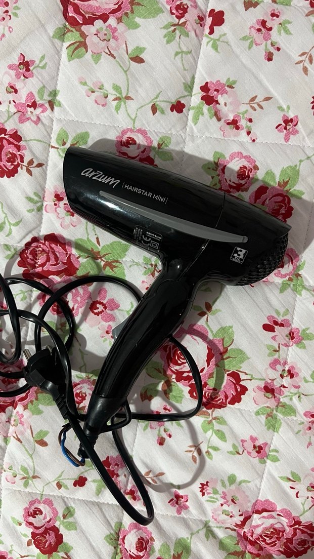 Siyah Arzum Saç Kurutma Makinesi - Görsel 2