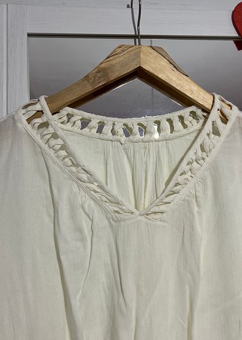 Beyaz Keten Bohem V Yaka Kadın Bluz - Görsel 4