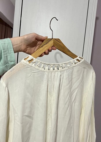 Beyaz Keten Bohem V Yaka Kadın Bluz - Görsel 5