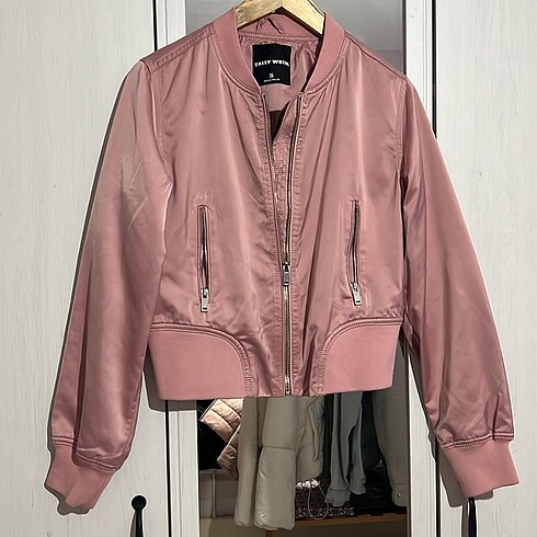 PEMBE CEKET TALLY