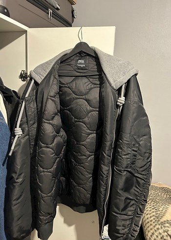 Zara Kapüşonlu Bomber Ceket - Görsel 2