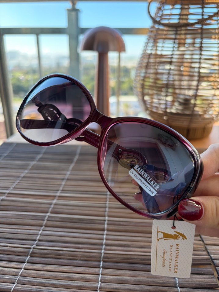 Bordo Mürdüm Kemer Detaylı Kadın Güneş Gözlüğü - Görsel 4