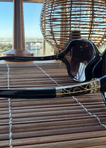 Klasik Siyah Tokalı Kadın Gözlüğü - Görsel 3