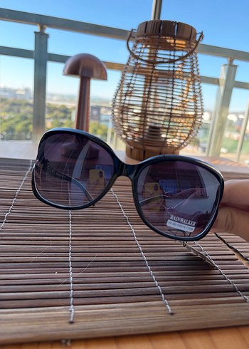 Klasik Siyah Tokalı Kadın Gözlüğü - Görsel 2