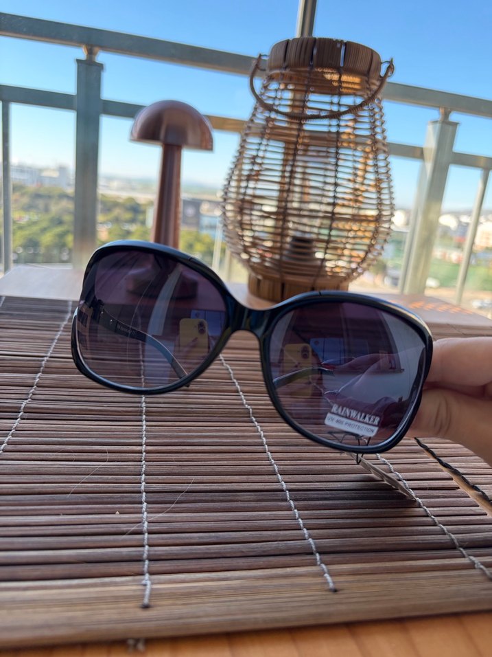 Klasik Siyah Tokalı Kadın Gözlüğü - Görsel 2