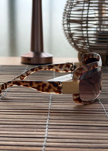 Leopar Çerçeveli Retro Kadın Güneş Gözlüğü - Görsel 2