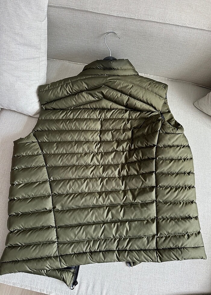 Sayılı giyilmiş yelek - Görsel 4