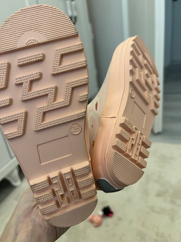 Kız Çocuk Pembe Kuğu Desenli Yağmur Çizmesi - Görsel 3