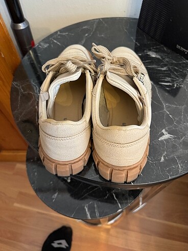 Şık spor ayakkabı - Görsel 5