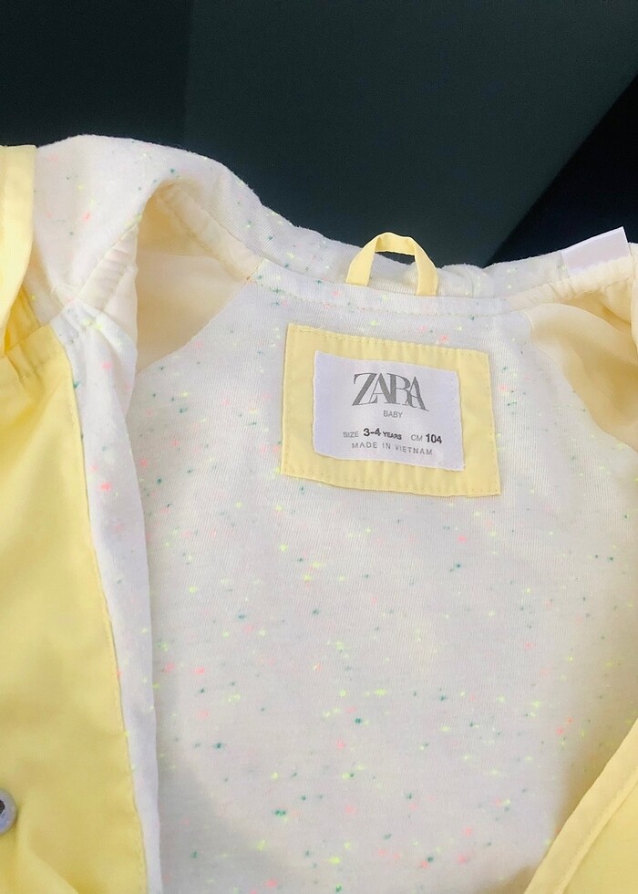 Zara yağmurluk - Görsel 2