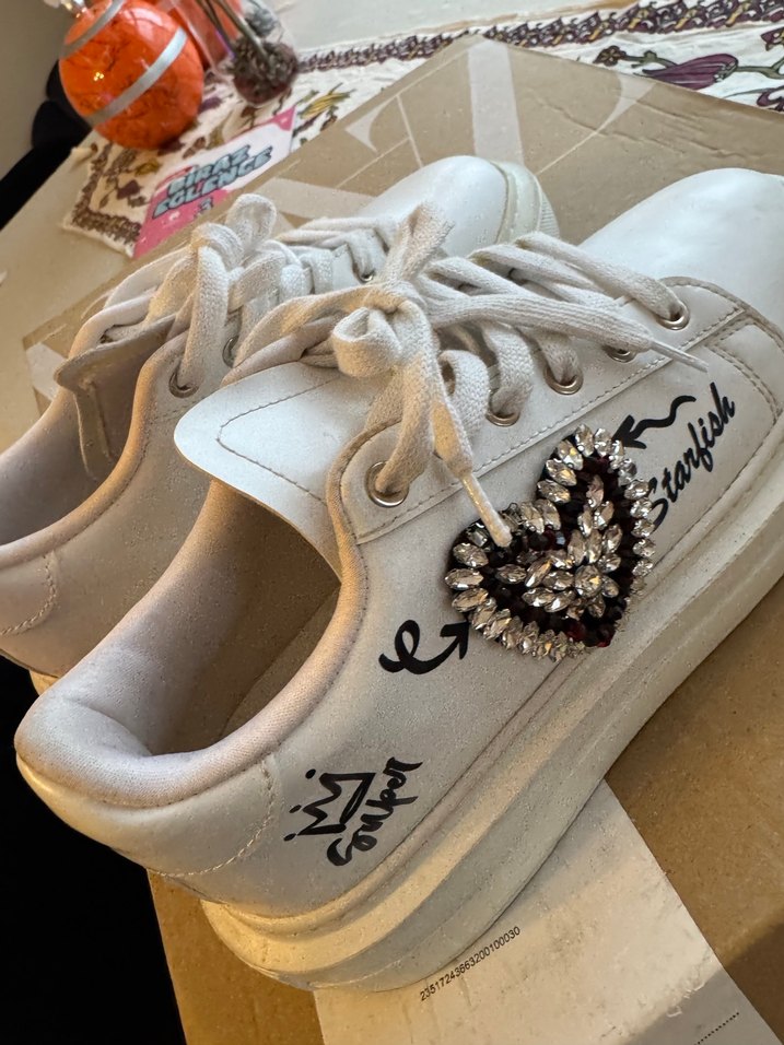 Beyaz Bağcıklı Kadın Spor Ayakkabı - Görsel 3