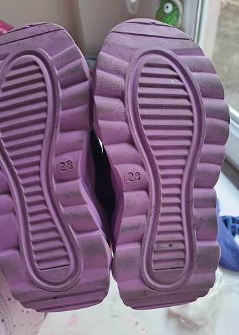 Kız Çocuk Mor Cırt Cırtlı Spor Ayakkabı - Görsel 5