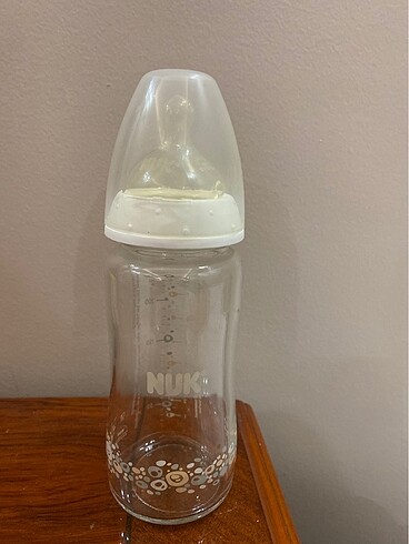 Nuk biberon