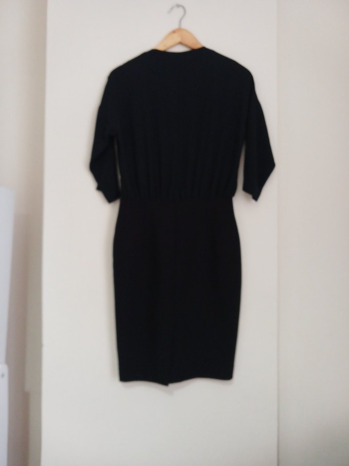 Siyah V-Yaka Midi Elbise - Görsel 3